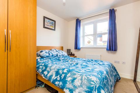 2 Blackberry Close, Higham Ferrers, Rushden, NN10 8FJ