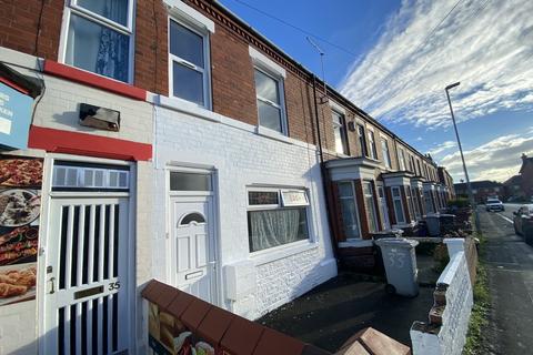 3 bedroom terraced house to rent, Minshull New Rd, Crewe