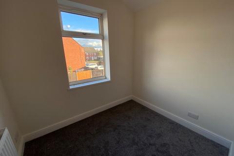 3 bedroom terraced house to rent, Minshull New Rd, Crewe