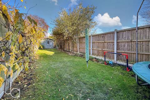 3 bedroom semi-detached house for sale, Constantine Road, Colchester