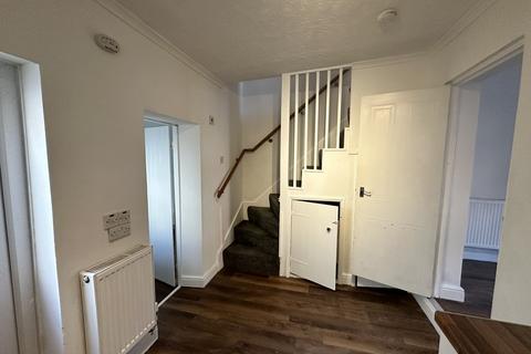 2 bedroom terraced house to rent, Bath Road, Bridgwater