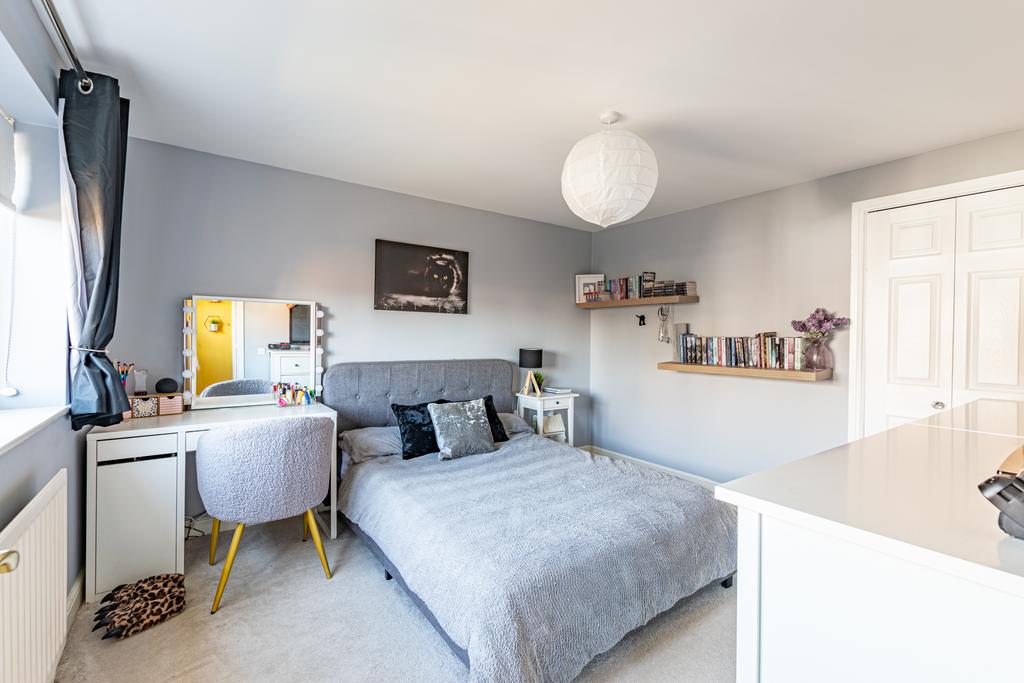 Bedroom4a