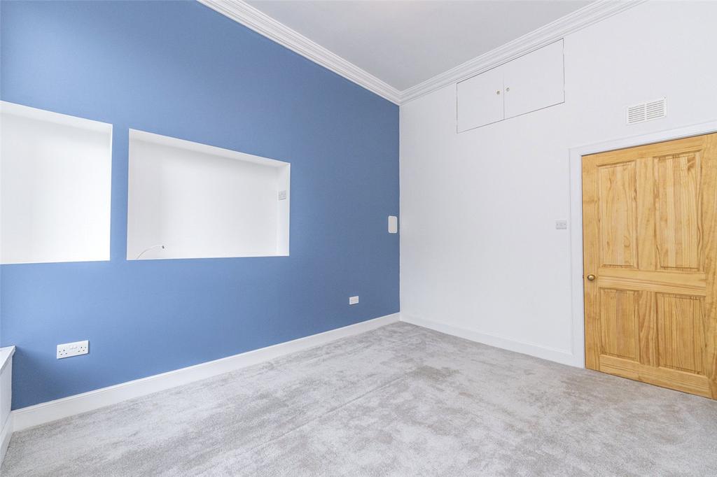 Bedroom 1 Alt
