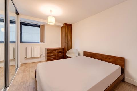 2 bedroom flat for sale, Millharbour, London