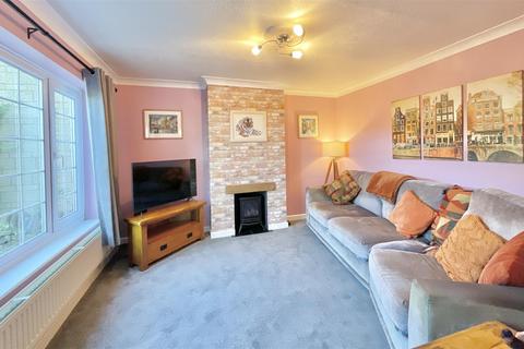 3 bedroom semi-detached house for sale, Cranhams lane, Cirencester