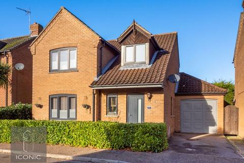 4 bedroom detached house for sale, Cameron Green, Taverham, Norwich