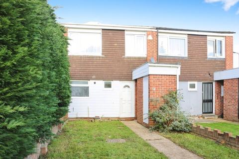 4 bedroom terraced house for sale, Mendip Close, Langley