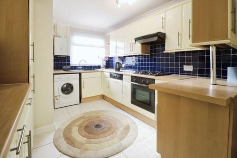 4 bedroom terraced house for sale, Mendip Close, Langley