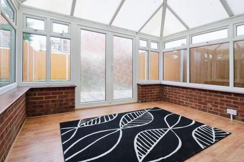 14 Mendip Close, Slough, SL3 8UB