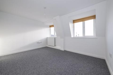 2 bedroom apartment for sale, High Street, Heathfield