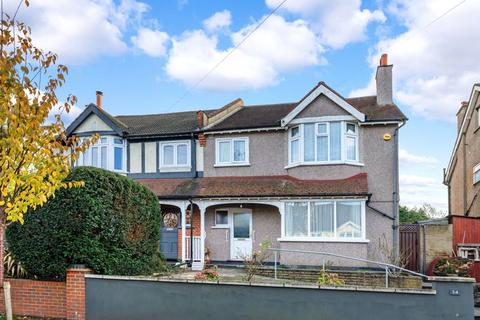 undefined, Montagu Gardens, Wallington
