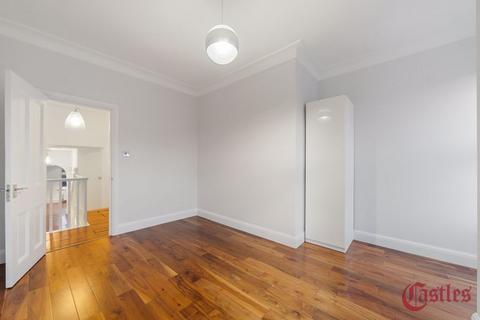 2 bedroom apartment for sale, Gisburn Road, N8