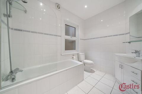 2 bedroom apartment for sale, Gisburn Road, N8