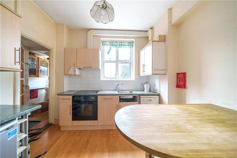 4 bedroom apartment to rent, Haven Green, Ealing, W5