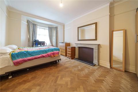 4 bedroom apartment to rent, Haven Green, Ealing, W5