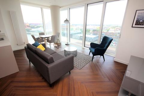 3 bedroom apartment for sale, The Lightbox, Salford Quays M50