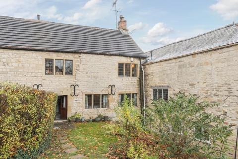 2 bedroom cottage for sale, London Road, Stroud GL5