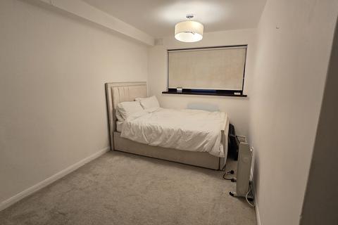 1 bedroom apartment to rent, Castleton Road, Ilford, Essex, IG3