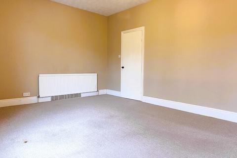 1 bedroom flat to rent, St. Peters Avenue KETTERING