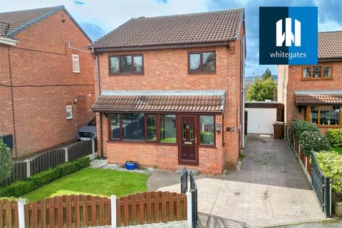 4 bedroom detached house for sale, Sandford Road, South Elmsall, Pontefract, West Yorkshire, WF9