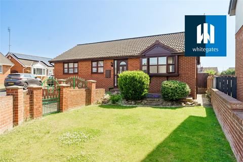 3 bedroom bungalow for sale, Victoria Court, Upton, Pontefract, West Yorkshire, WF9