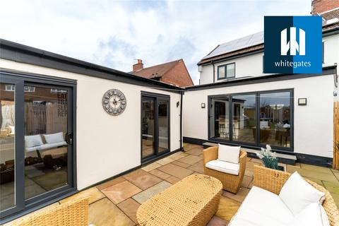 3 bedroom semi-detached house for sale, Lakeside Estate, Ryhill, Wakefield, West Yorkshire, WF4