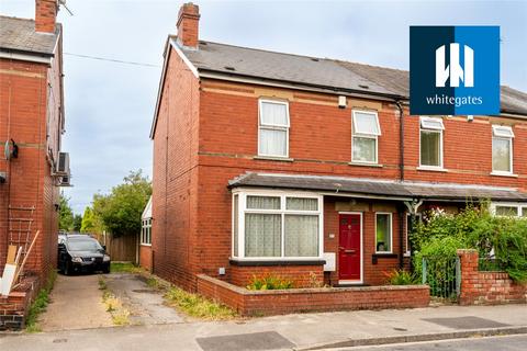 3 bedroom semi-detached house for sale, Mount Avenue, Hemsworth, Pontefract, West Yorkshire, WF9