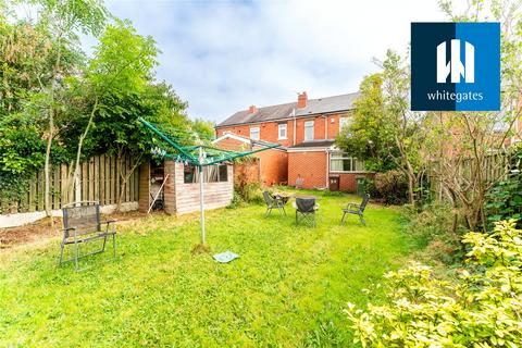 3 bedroom semi-detached house for sale, Mount Avenue, Hemsworth, Pontefract, West Yorkshire, WF9