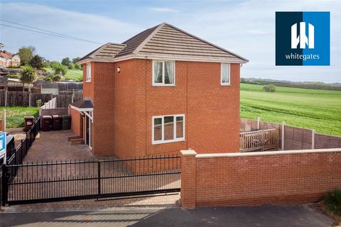 4 bedroom detached house for sale, Priory Estate, South Elmsall, Pontefract, West Yorkshire, WF9