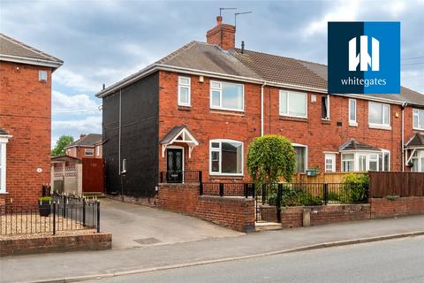 3 bedroom end of terrace house for sale, Minsthorpe Lane, South Elmsall, Pontefract, West Yorkshire, WF9