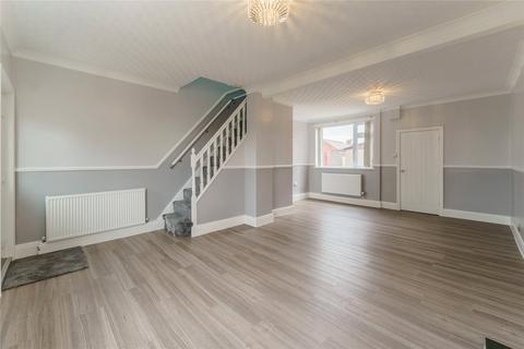 3 bedroom end of terrace house for sale, Minsthorpe Lane, South Elmsall, Pontefract, West Yorkshire, WF9