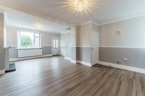 3 bedroom end of terrace house for sale, Minsthorpe Lane, South Elmsall, Pontefract, West Yorkshire, WF9