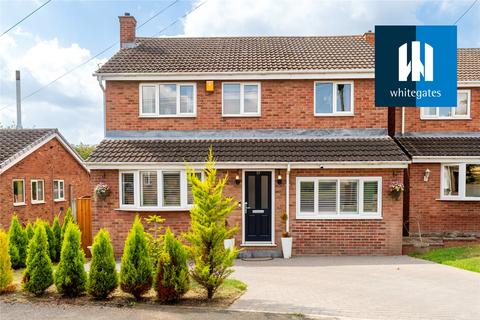 5 bedroom detached house for sale, Anston Drive, South Elmsall, Pontefract, West Yorkshire, WF9