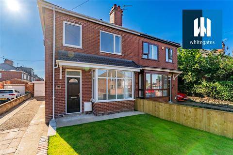 3 bedroom semi-detached house for sale, Minsthorpe Lane, South Elmsall, Pontefract, West Yorkshire, WF9