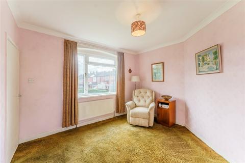 3 bedroom semi-detached house for sale, St. Helens Avenue, Hemsworth, Pontefract, West Yorkshire, WF9