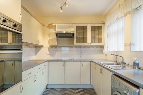 2 bedroom bungalow for sale, Lowfield Crescent, Hemsworth, Pontefract, West Yorkshire, WF9