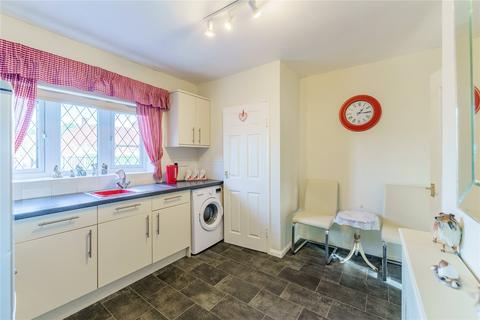16 Beech Grove, Kinsley, Pontefract, WF9 5JZ