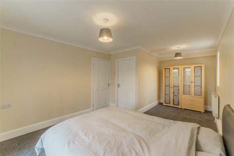 2 bedroom apartment for sale, Barnsley Road, South Elmsall, Pontefract, West Yorkshire, WF9