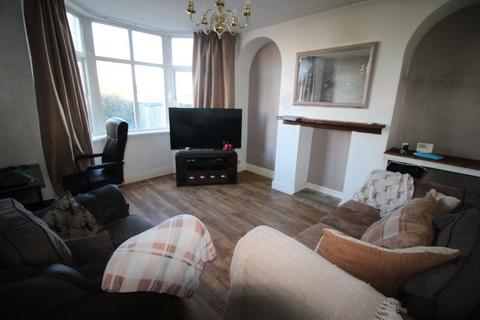 3 bedroom semi-detached house for sale, Ossett Lane, Dewsbury WF12