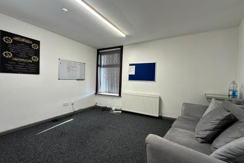 Office to rent, Randal Street, Blackburn. Lancs BB1 7HP