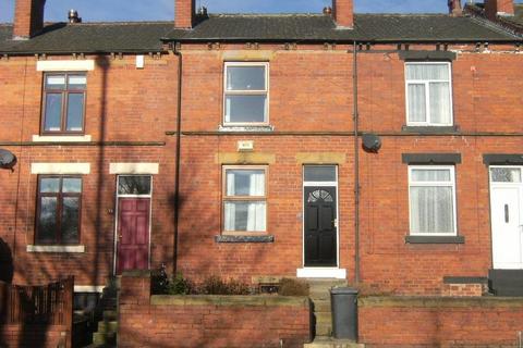 2 bedroom terraced house to rent, Carlton Lane, Leeds LS26