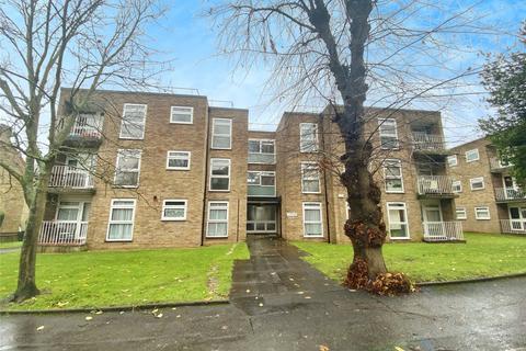 2 bedroom flat to rent, Cedar Road, Sutton SM2