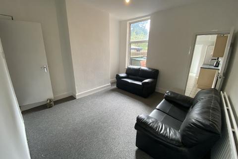 4 bedroom house share to rent, Birmingham B29