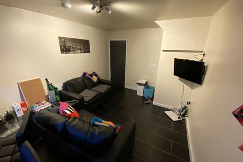 6 bedroom house share to rent, Birmingham B29