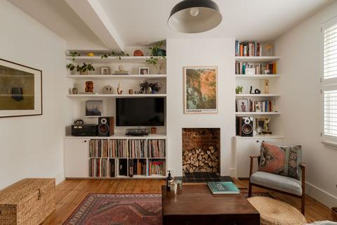 39 Forest Road, Leytonstone, London, E11 1JT