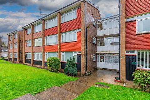 2 bedroom apartment for sale, Chulmleigh Close, Cardiff CF3