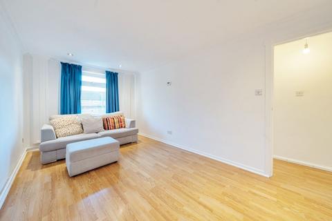 1 bedroom apartment to rent, Borrett Close, London SE17