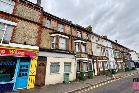 3 bedroom terraced house for sale, Black Bull Road, Folkestone, Kent CT19 5QL