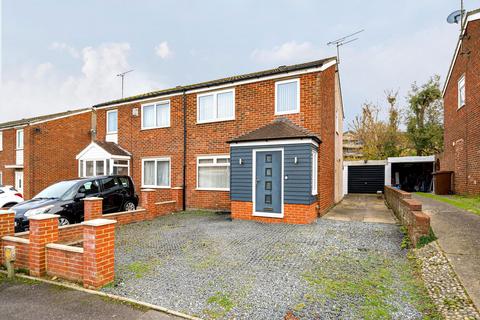 3 bedroom semi-detached house for sale, Broadway, Gillingham ME8