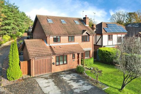 5 bedroom detached house for sale, Georgeham Road, Sandhurst GU47